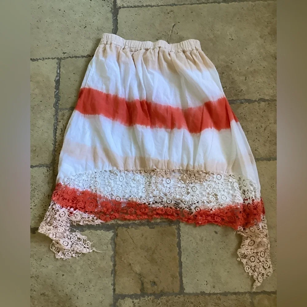 Michael Kors Boho tied dyed pheasant lace skirt-SZ 12 Waist 15” Length 25”